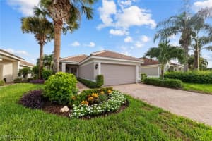 9534 Hemingway Ln, Fort Myers