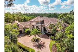 4457 Club Estates Dr, Naples