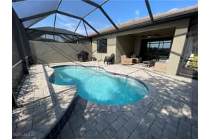 7631 Jacaranda Ln, Naples