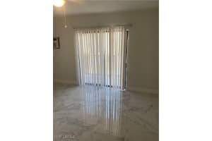 830 Wiggins Pass Rd 10, Naples