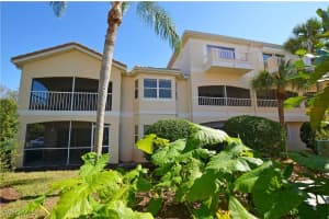 1044 Woodshire Ln B210, Naples