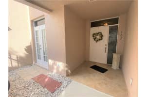 3951 Windward Passage Cir 102, Bonita Springs