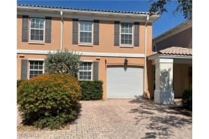 5601 Cove Cir, Naples