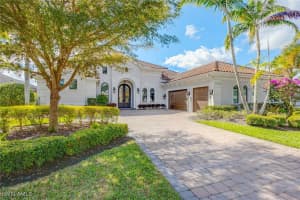 11920 Hedgestone Ct, Naples