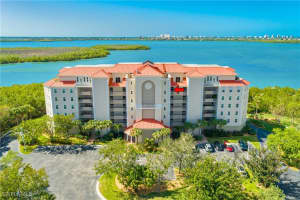 337 Vintage Bay Dr D28, Marco Island