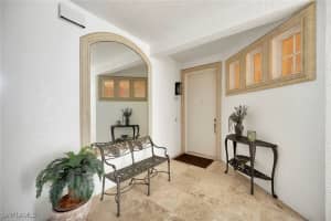 1004 5th St S 502, Naples