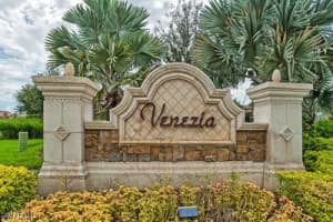 9844 Venezia Cir 721, Naples