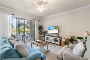9727 Acqua Ct 436, Naples
