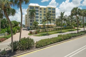 1900 Gulf Shore Blvd N 602, Naples