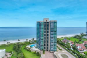 4651 Gulf Shore Blvd N 1106, Naples