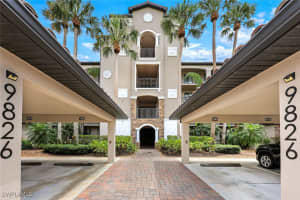 9826 Giaveno Cir 1534, Naples