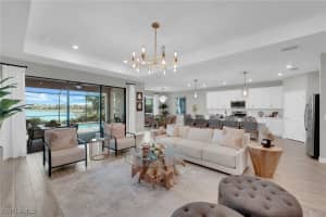 18336 Parksville Dr, Estero
