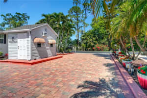 2117 Crystal Lake Dr, Naples