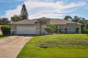 6111 Astoria Ave, Fort Myers