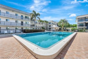 766 Central Ave 117, Naples