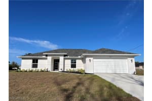 3222 Santa Barbara Blvd N, Cape Coral