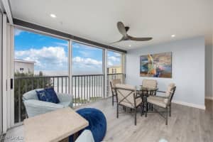 3483 Gulf Shore Blvd N 604, Naples