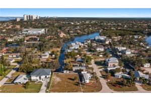 4460 Tarpon Ave, Bonita Springs