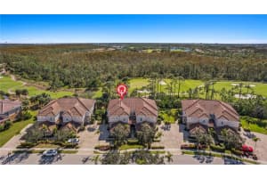 10351 Glastonbury Cir 201, Fort Myers