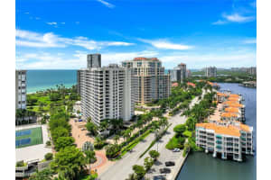4451 Gulf Shore Blvd N 1605, Naples