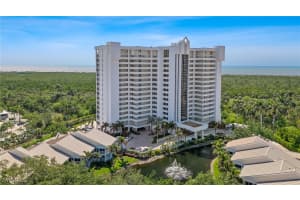 6361 Pelican Bay Blvd 605, Naples
