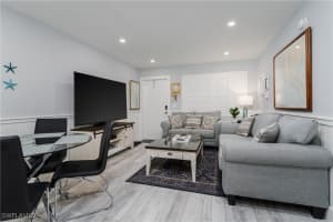 1295 Gulf Shore Blvd S 128, Naples