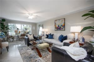 4200 Belair Ln 113, Naples