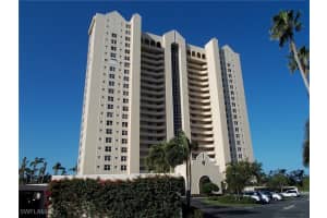 5550 Heron Point Dr 504, Naples