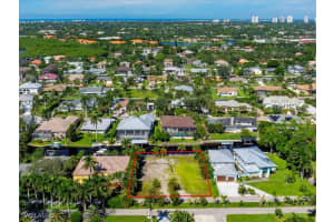 27098 Del Ln, Bonita Springs