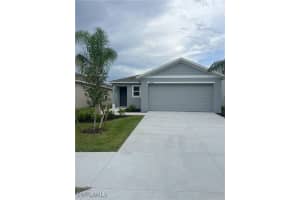 19741 Garden Ridge Ct, Lehigh Acres