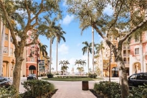 410 Bayfront Pl 2503, Naples