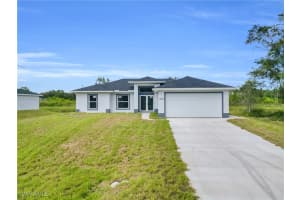 1021 Pilgrim St E, Lehigh Acres