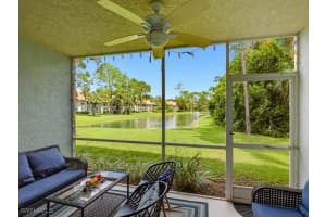 145 Robin Hood Cir 104, Naples