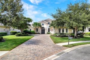 12194 Wicklow Ln, Naples