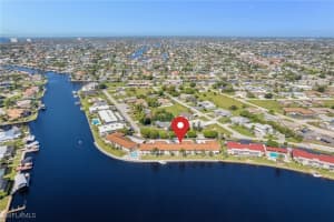 408 Tudor Dr 1c, Cape Coral