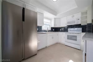 17451 Silver Fox Dr D, Fort Myers