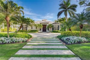 2250 Crayton Rd, Naples