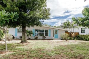 174 2nd St, Bonita Springs