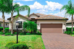 19752 The Place Blvd, Estero