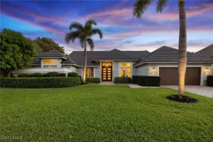 812 Arrowhead Ln, Naples