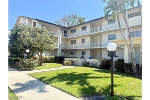 1020 Palm View Dr 101c, Naples 1020 Palm View Dr 101c, Naples