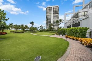 4751 Gulf Shore Blvd N 1503, Naples