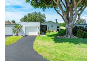 3387 Boca Ciega Dr D3, Naples
