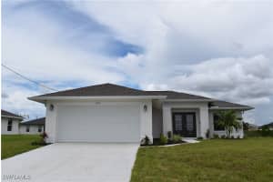 605 Nw 25th St, Cape Coral