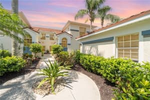 10921 Oak Island Rd 203, Estero