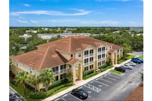9065 Colby Dr 2504, Fort Myers