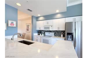 7515 Stoneybrook Dr 846, Naples