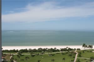 3971 Gulf Shore Blvd N 1404, Naples