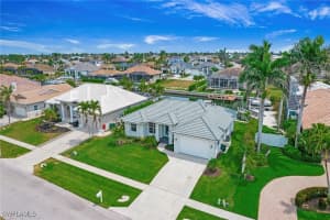 129 Leeward Ct, Marco Island