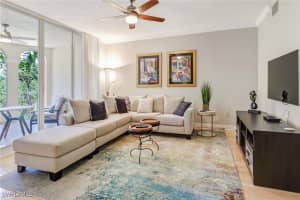 401 Bayfront Pl 3303, Naples